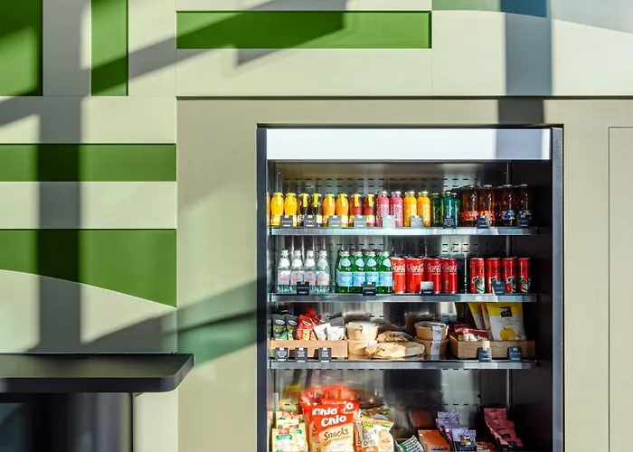 Отель Tribe Stadium