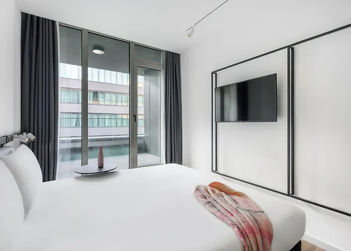 Tribe Stadium Отель 4*