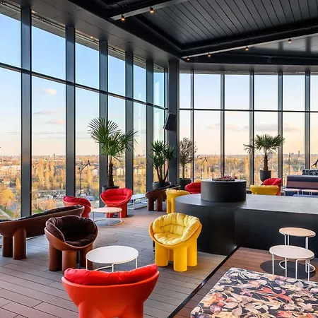 Tribe Stadium Hotel 4*