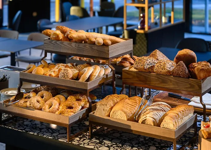 Hotel Tribe Stadium 4*