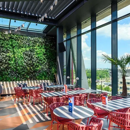 Tribe Stadium Hotel 4*